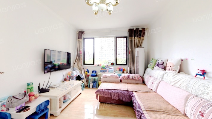 金尧华府二手房实景图