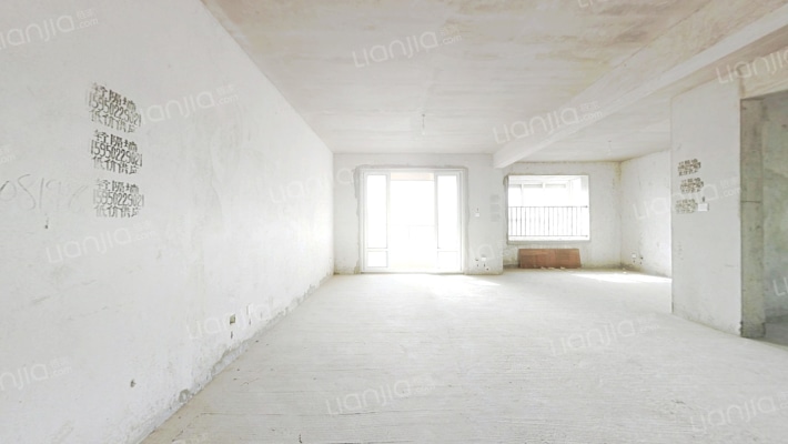 绿地天成苑二手房实景图