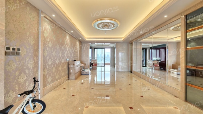 凯旋1号二手房实景图