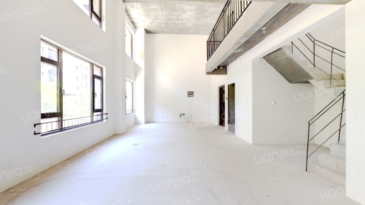 龙湖天璞二手房实景图