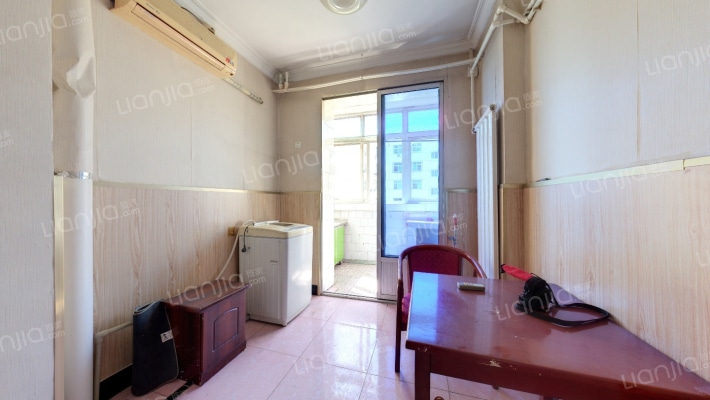 遵化铁路小区二手房实景图