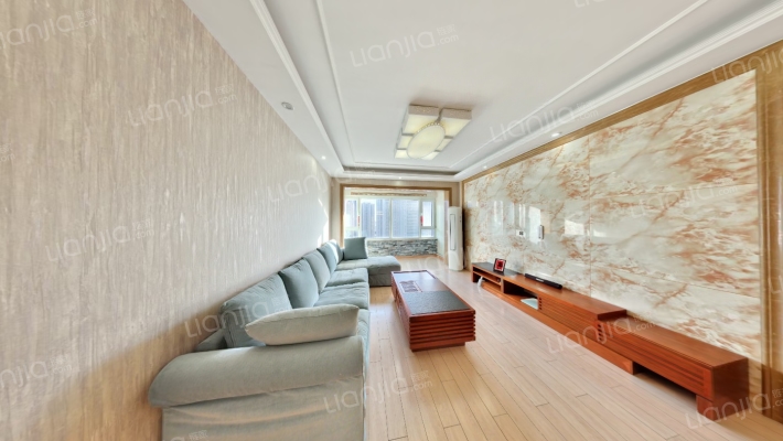 万科郁金香花园二手房实景图