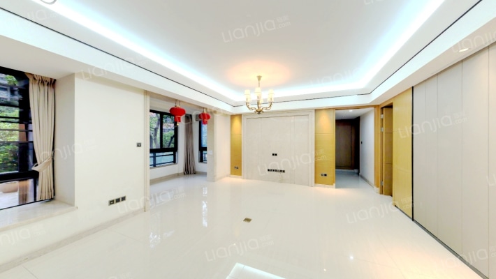 中央湾区琥珀湾二手房实景图