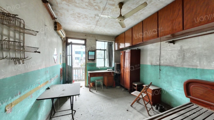 寿春路195号二手房实景图