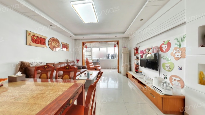 西湖花苑东区二手房实景图