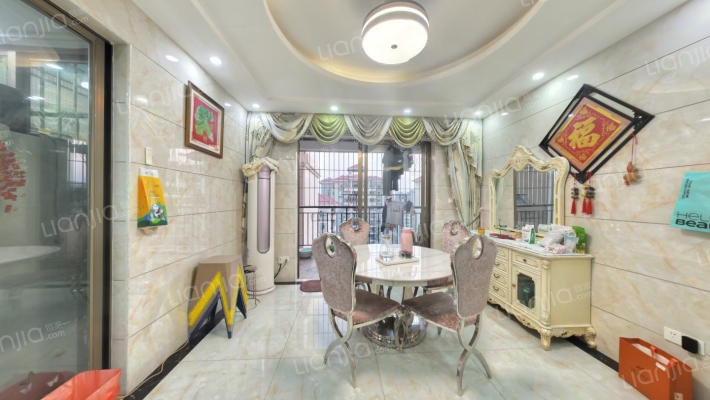 金河水岸二区二手房实景图