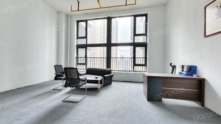 华宇旭辉星空二手房实景图