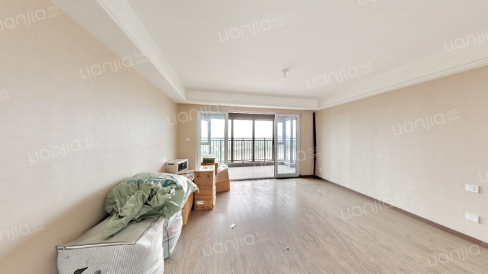 万科江右东方二手房实景图