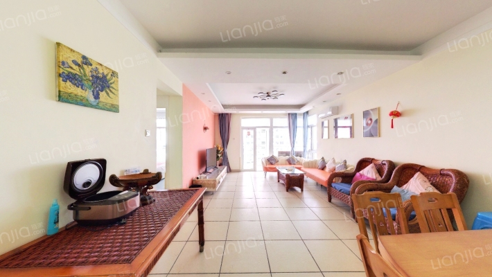 蓝海豪苑小区二手房实景图