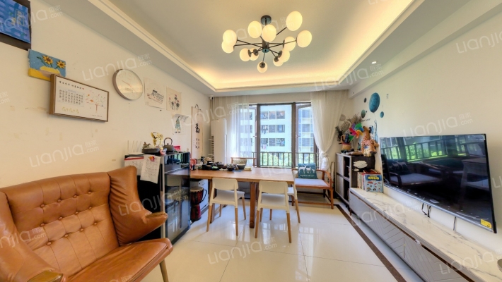 万科城三期二手房实景图