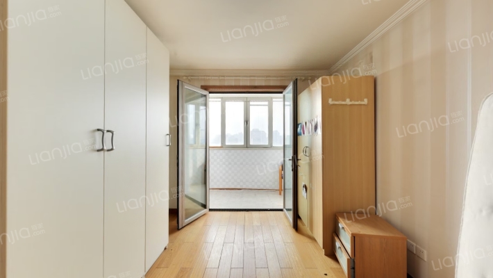 北影小区二手房实景图