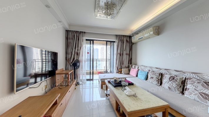 保利江岸花园二手房实景图