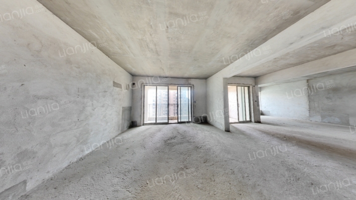 中海万锦东苑二手房实景图