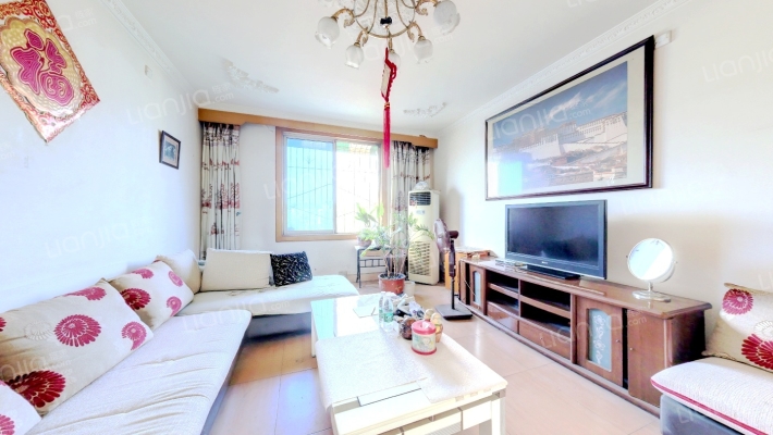 三和家园二手房实景图