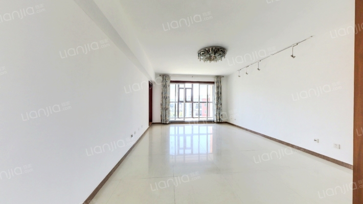 铂苑二手房实景图