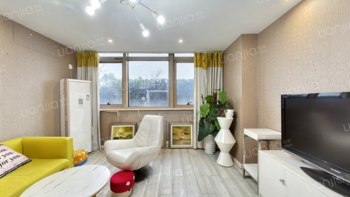 名鎏公馆二手房实景图