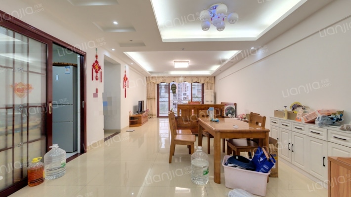 顺安居民楼二手房实景图