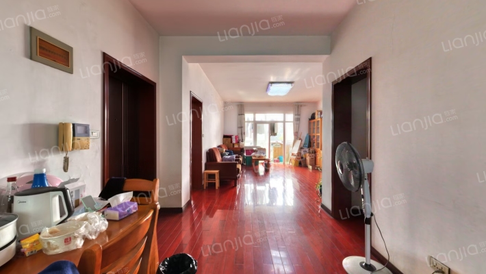 海滨城花园二手房实景图