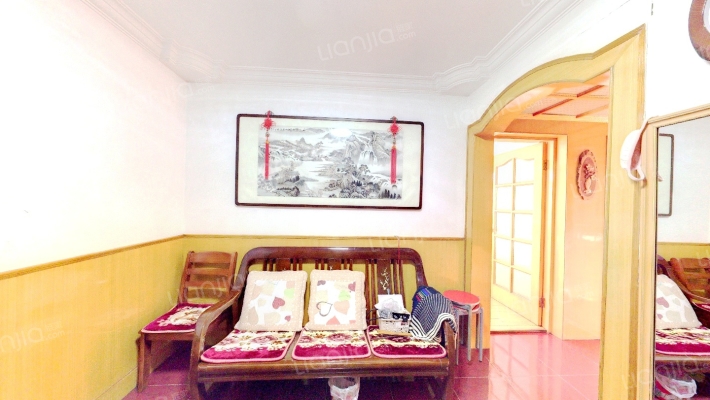 靖辰南里二手房实景图