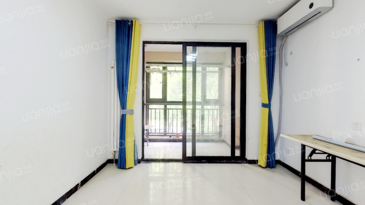 正弘中央公园麓林苑二手房实景图