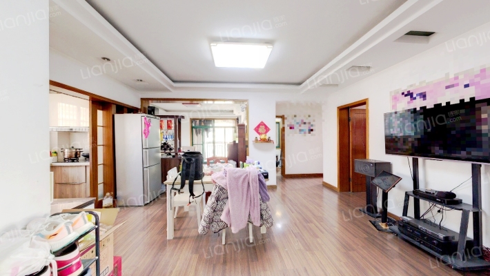 中亚城市花园二手房实景图