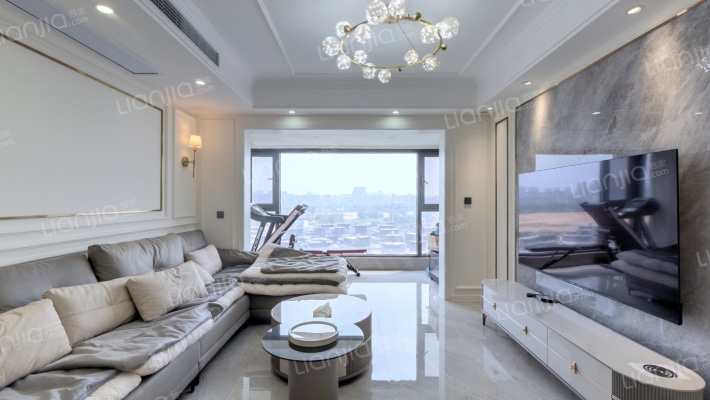 中南樾府二手房实景图