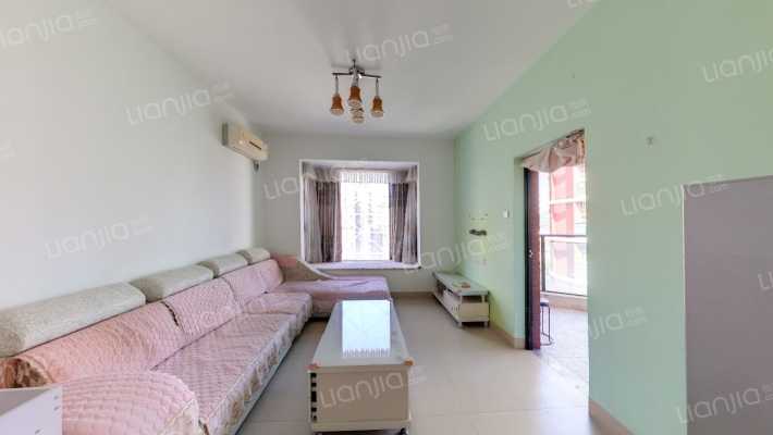 蔚蓝东岸二手房实景图