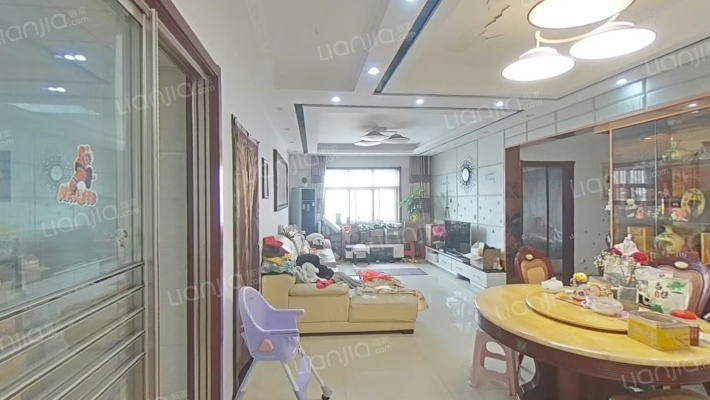 东正大厦二手房实景图