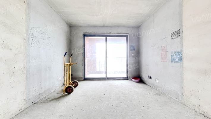 森林红郡二手房实景图