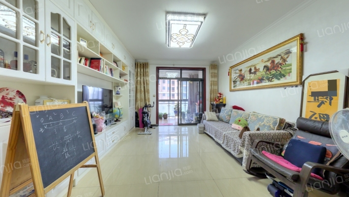 博大海蓝湾二手房实景图