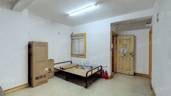 县前大楼二手房实景图