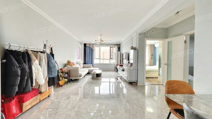 远洋荣域B3区二手房实景图