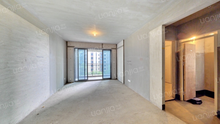 日盛湖湘府二手房实景图