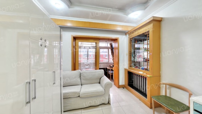 铁东小区二手房实景图