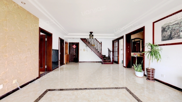 山水龙城北秀苑二手房实景图