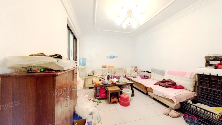 中铁44区二手房实景图