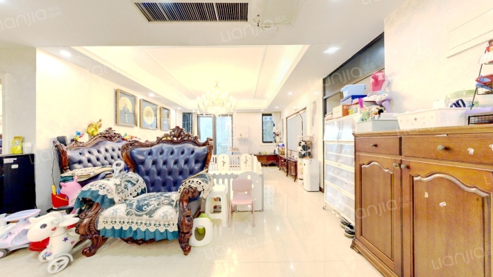 正弘蓝堡湾二手房实景图