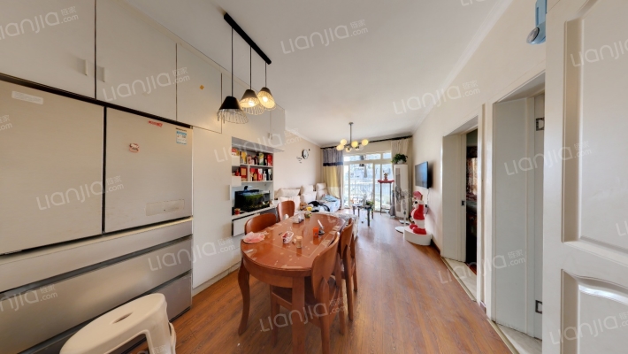 国宾豪庭一期快乐空间二手房实景图