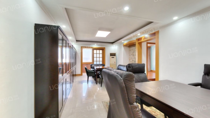 新兴名园二手房实景图