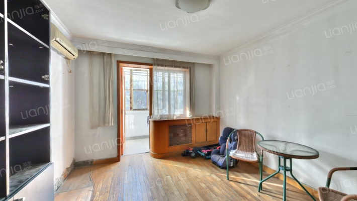 晨新园二手房实景图