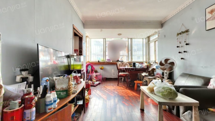 白云新村二手房实景图