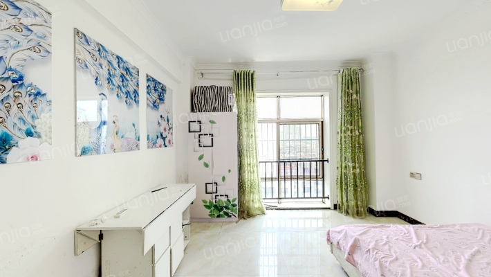 中天东方财巢大厦二手房实景图