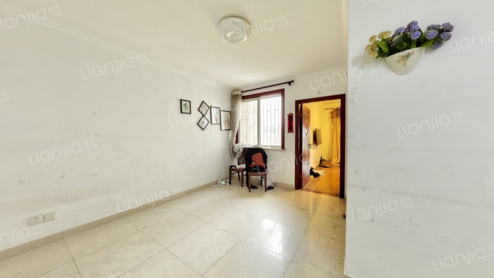 爱博七村二手房实景图