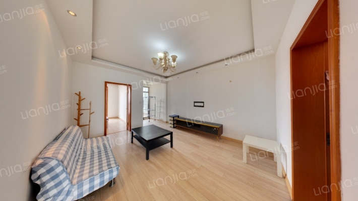 海角七号二手房实景图