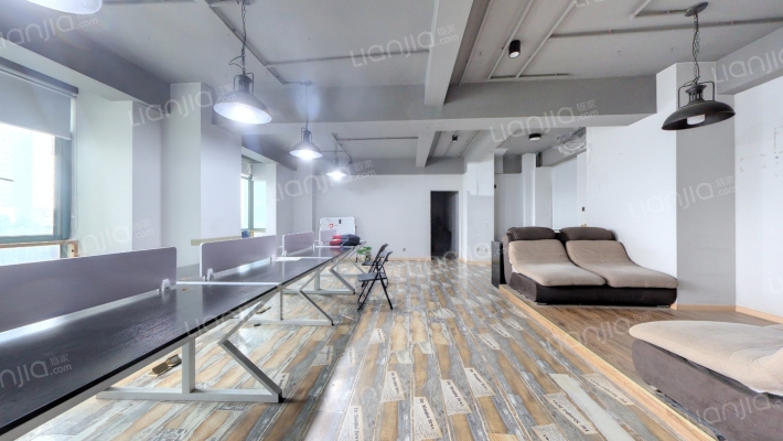 春天大厦二手房实景图