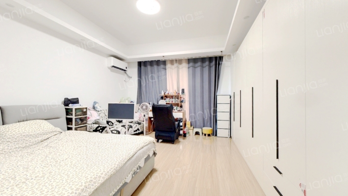 光谷青年汇二手房实景图