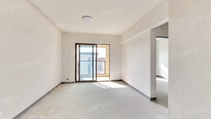 东韵华庭二手房实景图