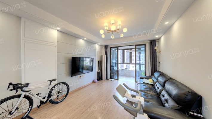 绿地悦公馆二手房实景图