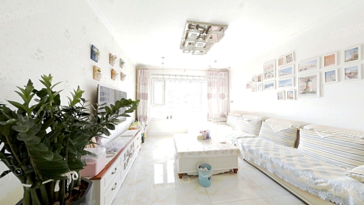 铂朗明珠二手房实景图