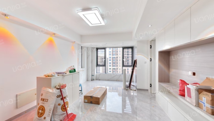 特房莱昂公馆一期二手房实景图